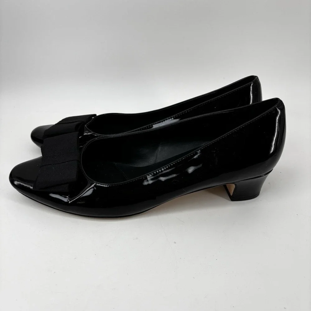 Comfortview Women's The Flynn Slip On Pump Patent Leather Bow Sz 10M